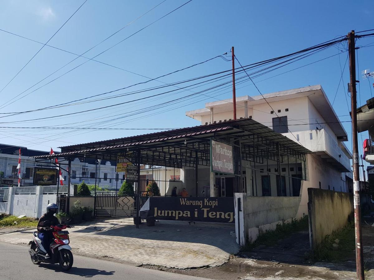 מלון מדאן Oyo 93162 Cempaka Syariah מראה חיצוני תמונה